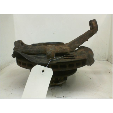 Fusee avg occasion MITSUBISHI L200 II phase 1 - 2.5 TD 115ch