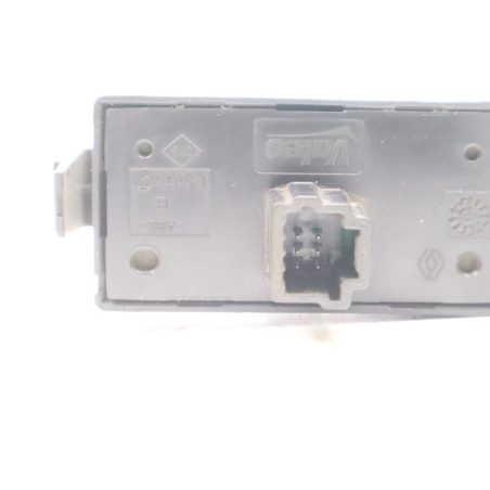 Bouton de warning occasion RENAULT MASTER III Phase 1 - 2.3 DCI 125ch