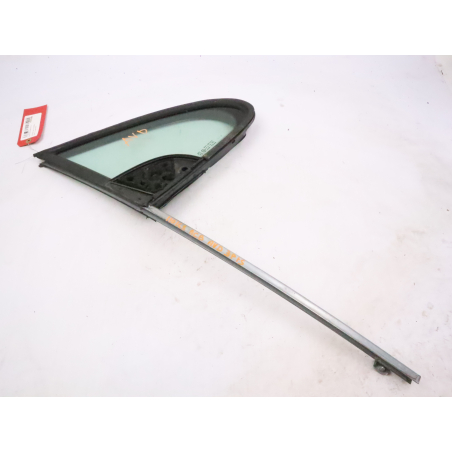 Vitre fixe porte avant droite occasion PEUGEOT 307 Phase 1 - 2.0 HDI 90ch