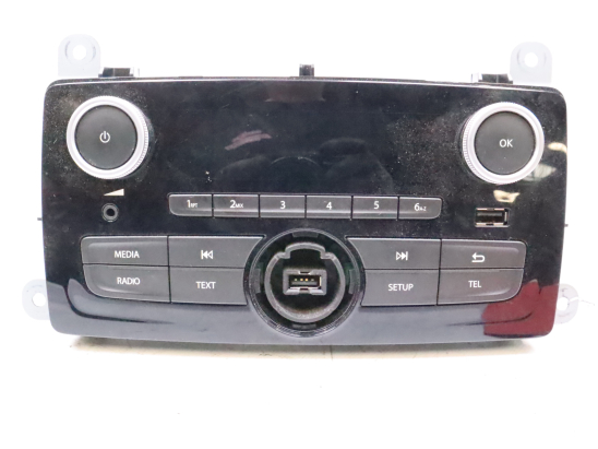 Autoradio occasion RENAULT CLIO IV Phase 2 - 1.5 DCI 75ch