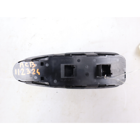 Commande lève-glace porte avant gauche occasion CITROEN C4 PICASSO I Phase 1 - 1.6 HDi 16v 110ch