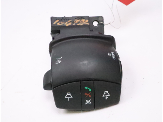 Commande autoradio occasion RENAULT LAGUNA III Phase 1 - 2.0 DCI 150ch