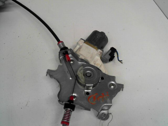 Mecanisme + moteur lève-glace avant droit occasion NISSAN MICRA III Phase 3 - 1.2i 80ch