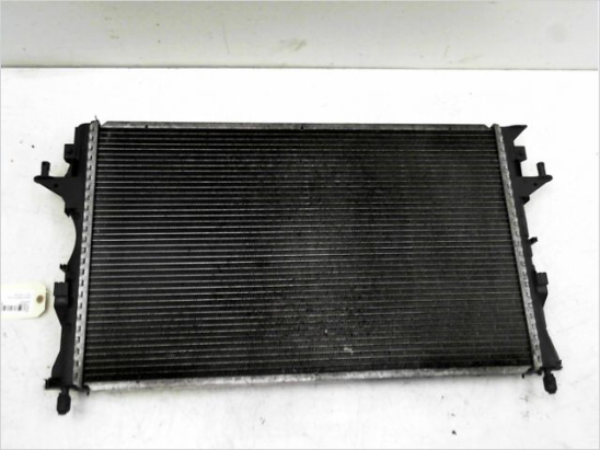 Radiateur occasion RENAULT ESPACE IV Phase 1 - 2.2 DCI 150ch