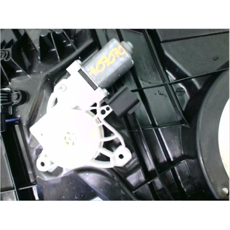 Mecanisme+moteur leve-glace avg occasion FORD FIESTA VII Phase 1 - 1.1i 85ch