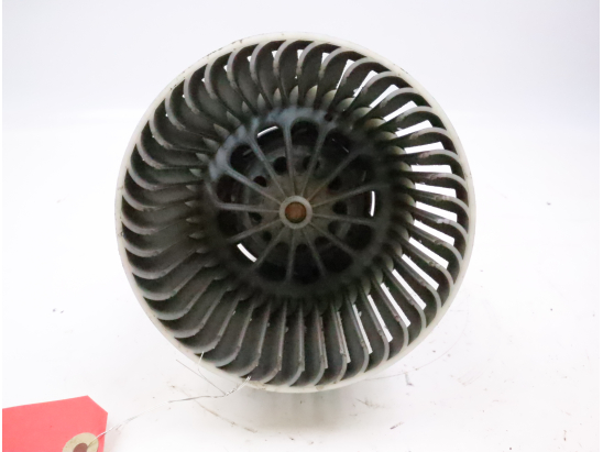 Ventilateur de chauffage occasion PEUGEOT 308 II Phase 1 SW - 1.6 e-HDI 115ch