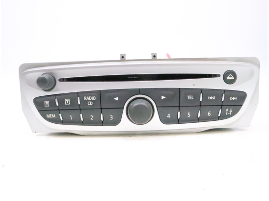 Autoradio occasion RENAULT MEGANE III Phase 1 - 1.5 DCI 105ch