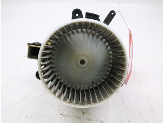 Ventilateur de chauffage occasion PEUGEOT 5008 II Phase 2 - 1.2 130ch