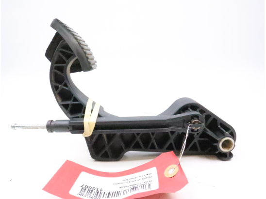 Pedale embrayage occasion PEUGEOT 307 Phase 1 - 2.0 HDI 90ch