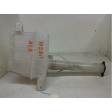 Reservoir lave-glace avant occasion HYUNDAI TRAJET Phase 1 - 2.0 CDRI