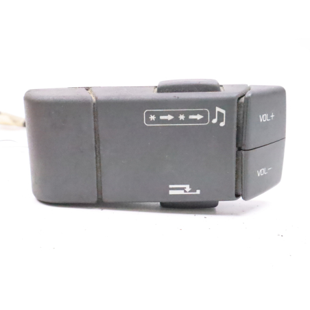 Commande autoradio occasion RENAULT LAGUNA I Phase 2 - 1.9 DTI