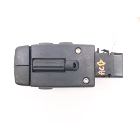 Commande autoradio occasion RENAULT CLIO II Phase 2 - 1.2 16v