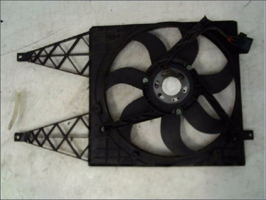 Ventilateur de refroidissement occasion SKODA ROOMSTER Phase 1 - 1.9 TDI