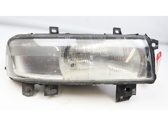 Phare droit occasion RENAULT MASTER II Phase 1 - 2.2 DCI 90ch