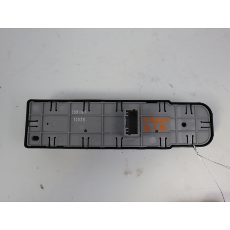 Commande lève-glace porte avant gauche occasion RENAULT SCENIC III Phase 3 - 1.6 DCI 130ch