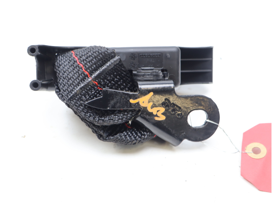 Ancrage ceinture arrière droit occasion RENAULT CLIO III Phase 2 - 1.2i 16v 75ch