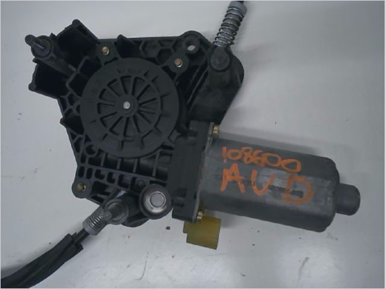 Mecanisme + moteur lève-glace avant droit occasion RENAULT CLIO II Phase 1 - 1.9 DTI