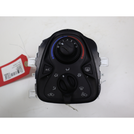 Commande de chauffage occasion TOYOTA AYGO II Phase 1 - 1.0 VVTI 69ch