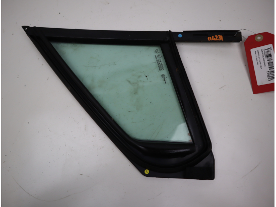 Vitre fixe porte avant droite occasion CITROEN C4 I Phase 1 - 2.0 HDi 138ch