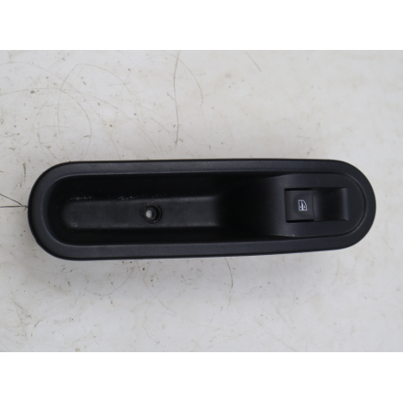 Commande lève-glace porte avant droite occasion RENAULT TWINGO III Phase 1 - 0.9 TCE 12v 90ch