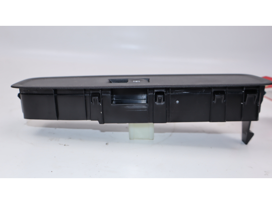 Commande lève-glace porte avant droite occasion RENAULT KANGOO III Phase 1 - 1.5 DCI 95ch