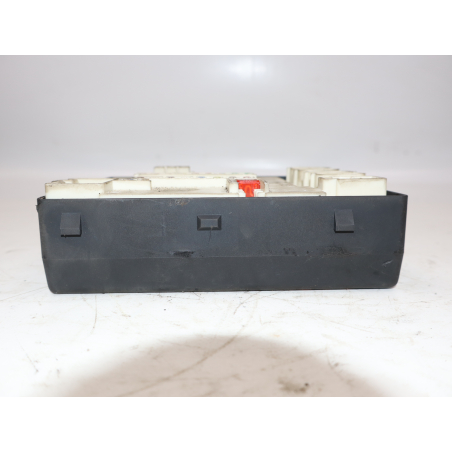 Platine fusible av occasion RENAULT LAGUNA III Phase 1 - 2.0i 140ch