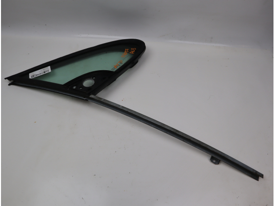 Vitre fixe porte avant droite occasion PEUGEOT 307 Phase 2 - 1.6 HDI 16v 110ch