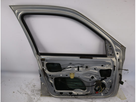 Porte avant gauche occasion RENAULT CLIO II Phase 1 - 1.4i 8v 75ch