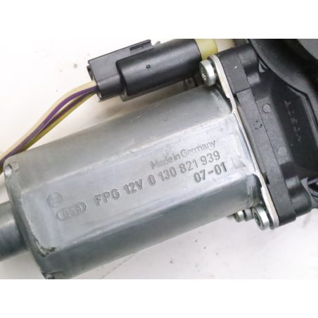 Mecanisme + moteur lève-glace avant droit occasion FORD FIESTA V Phase 2 - 1.4 TDCI