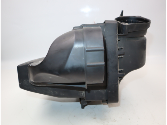 Boitier filtre a air occasion PEUGEOT 407 Phase 1 - 2.7 HDI 24v V6