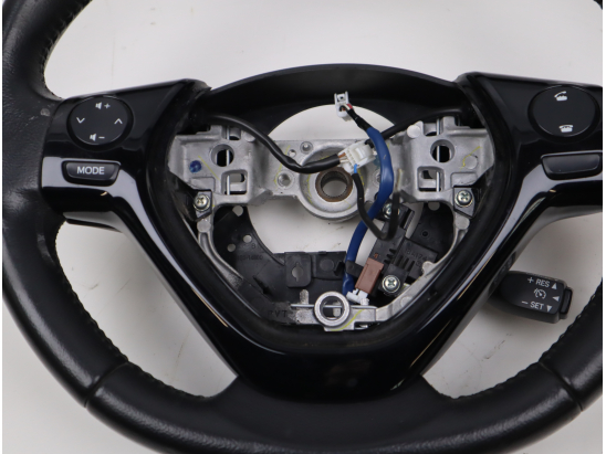 Volant de direction occasion TOYOTA AYGO II Phase 1 - 1.0 VVTI 69ch