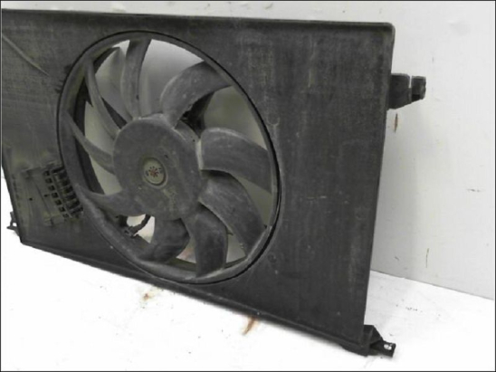 Ventilateur de refroidissement occasion OPEL VECTRA III Phase 1 - 1.8i 16v 122ch