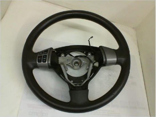 Volant de direction occasion SUZUKI SWIFT III Phase 1 - 1.3 VVT