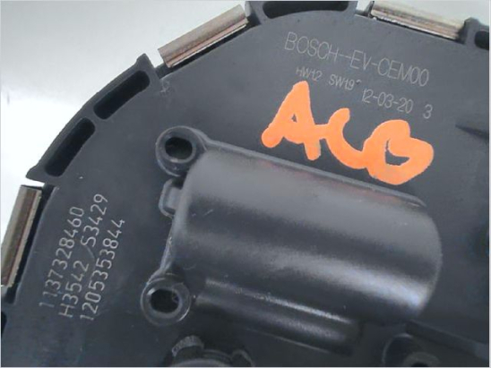 Moteur essuie-glace avant droit occasion PEUGEOT 3008 I Phase 1 - 2.0 HDI 150ch