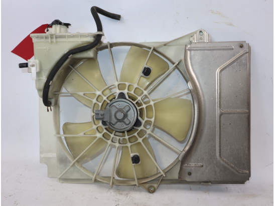 Ventilateur de refroidissement occasion TOYOTA YARIS I Phase 2 - 65 VVTI