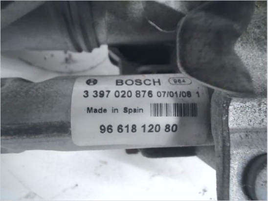 Moteur essuie-glace avant droit occasion PEUGEOT 407 Phase 1 - 1.6 HDI 16v