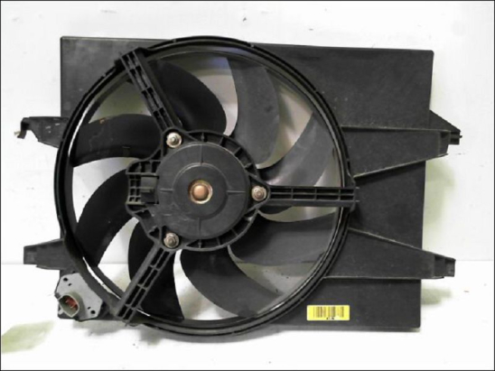 Ventilateur de refroidissement occasion FORD FIESTA V Phase 1 - 1.4i