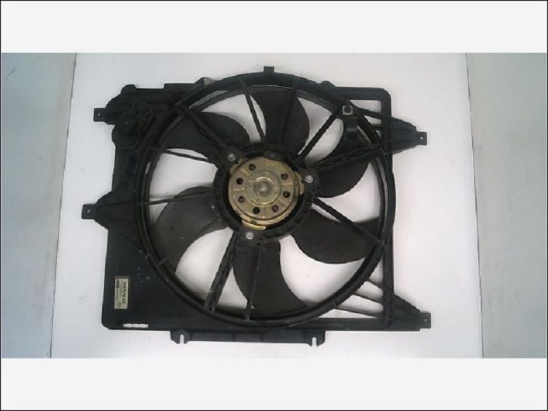 Ventilateur de refroidissement occasion RENAULT CLIO II Phase 1 - 1.4i 8v 75ch