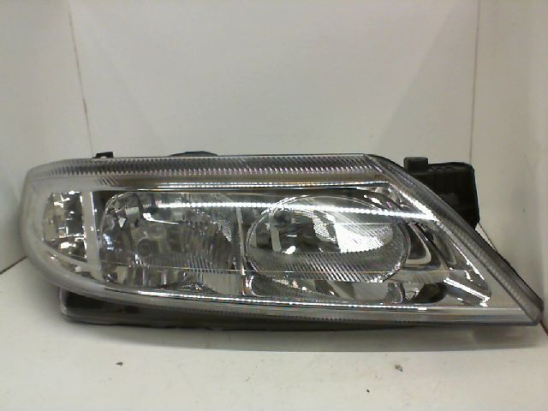 Phare droit occasion RENAULT LAGUNA II Phase 1 - 1.9 DCI 120ch