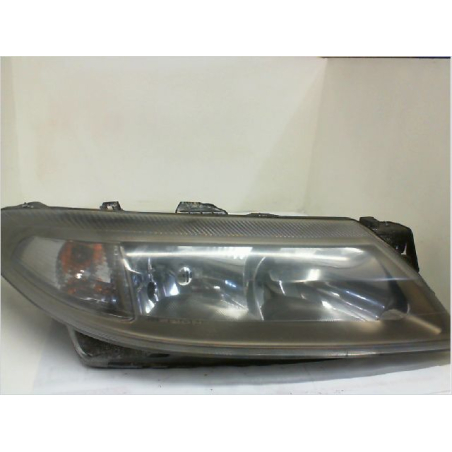 Phare droit occasion RENAULT LAGUNA II Phase 1 - 2.2 DCI