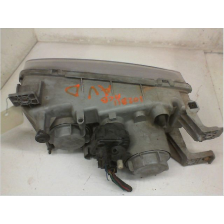 Phare droit occasion HYUNDAI TRAJET Phase 1 - 2.0 CDRI