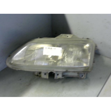 Phare gauche occasion RENAULT ESPACE III Phase 1 - 2.2 DCI 115ch