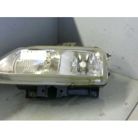 Phare gauche occasion RENAULT ESPACE III Phase 1 - 2.0 16v