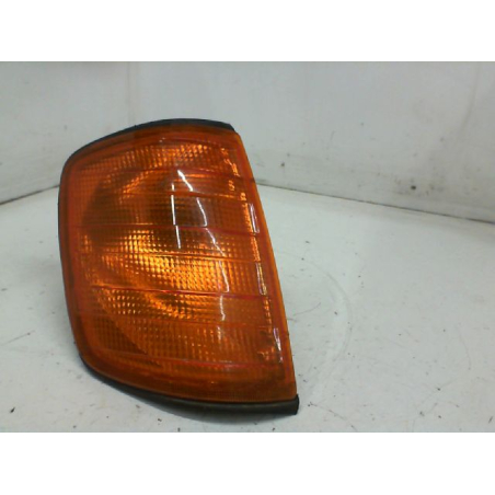 Clignotant droit occasion MERCEDES 200-500 I Phase 1 - 250 D