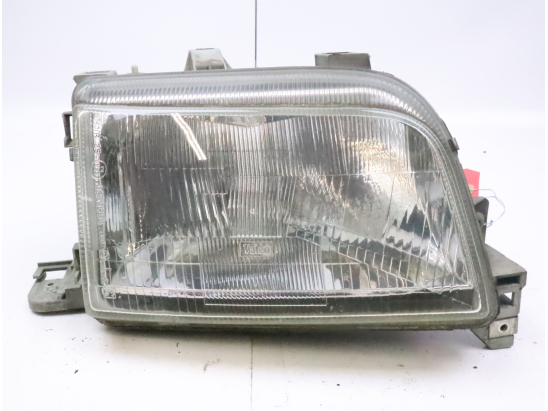 Phare droit occasion RENAULT CLIO I Phase 1 - 1.2i