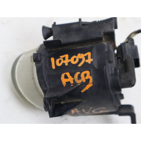 Phare antibrouillard avant gauche occasion AUDI A4 II Phase 2 - 2.0 131ch