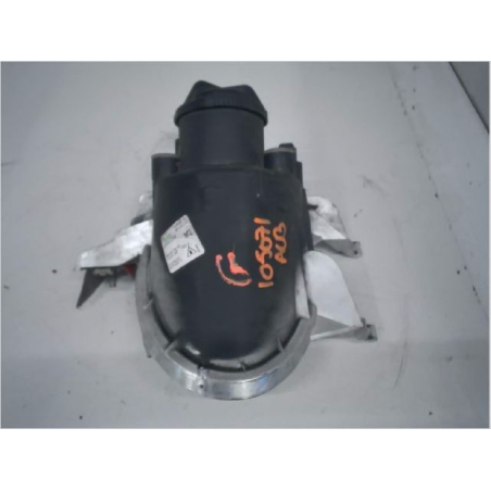 Phare antibrouillard avant gauche occasion PEUGEOT 206 Phase 2 SW - 1.1i 60ch