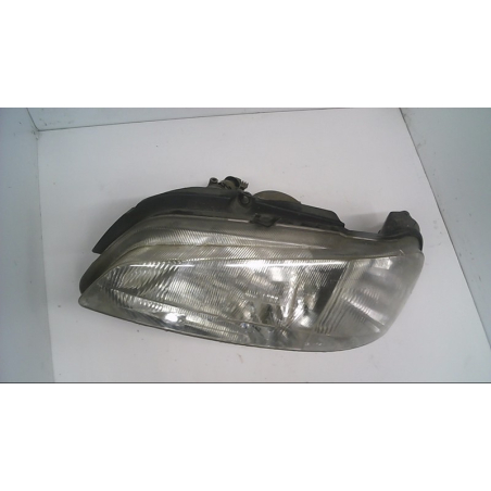 Phare gauche occasion PEUGEOT 106 Phase 2 - 1.1i