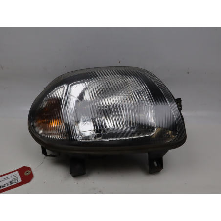 Phare droit occasion RENAULT CLIO II Phase 1 - 1.4i 8v 75ch