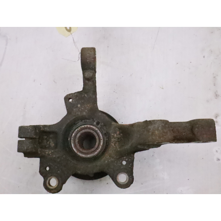 Fusee avg occasion RENAULT CLIO III Phase 1 - 1.2i 16v 75ch